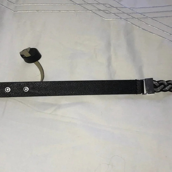 Express Women’s Pleated Black Silver Waist Belt - Picture 3 of 7